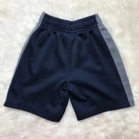 Garanimals Blue & Grey Shorts Size 3T - Picture 9 of 15